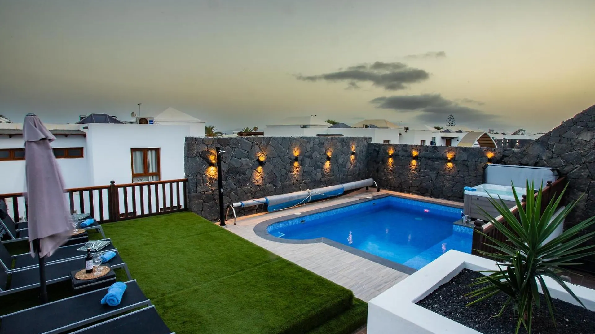 Villa Casa Blanca Playa Blanca  Spain